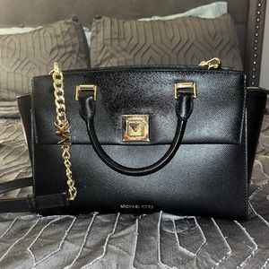 Michael Kors Tote